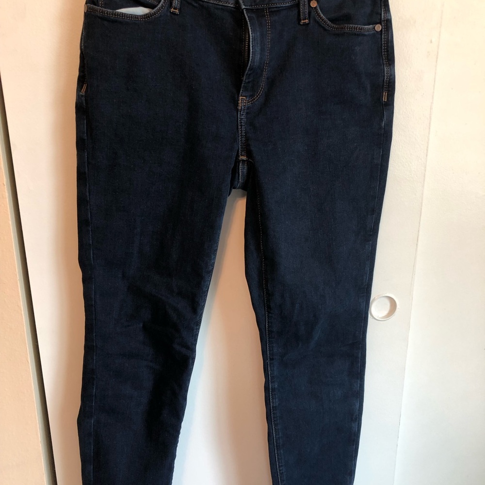 Simply Vera Wang Indigo Skinny Jeans Sz8